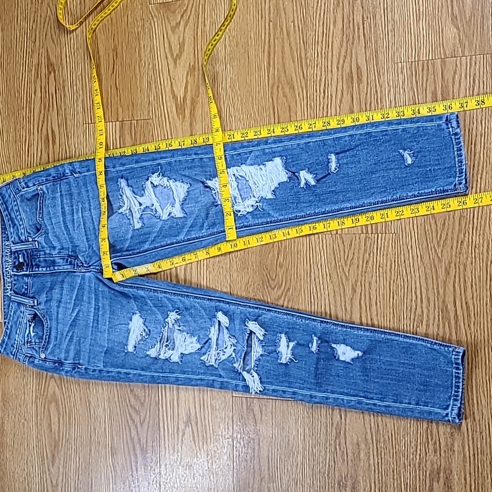AMERICAN EAGLE 00x26 TOMGIRL 2018 PREOWNED DISTRESED DISTROYED DENIM FADED JEANS - Picture 2 of 8